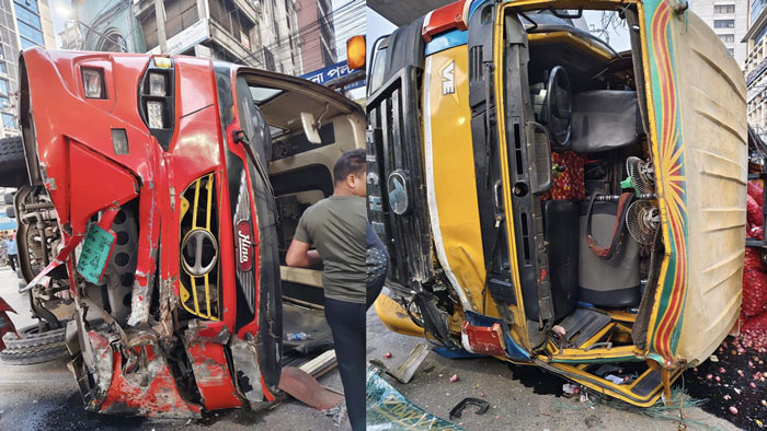 রাজধানীতে বাস-ট্রাকের মুখোমুখি সংঘর্ষে নিহত ১